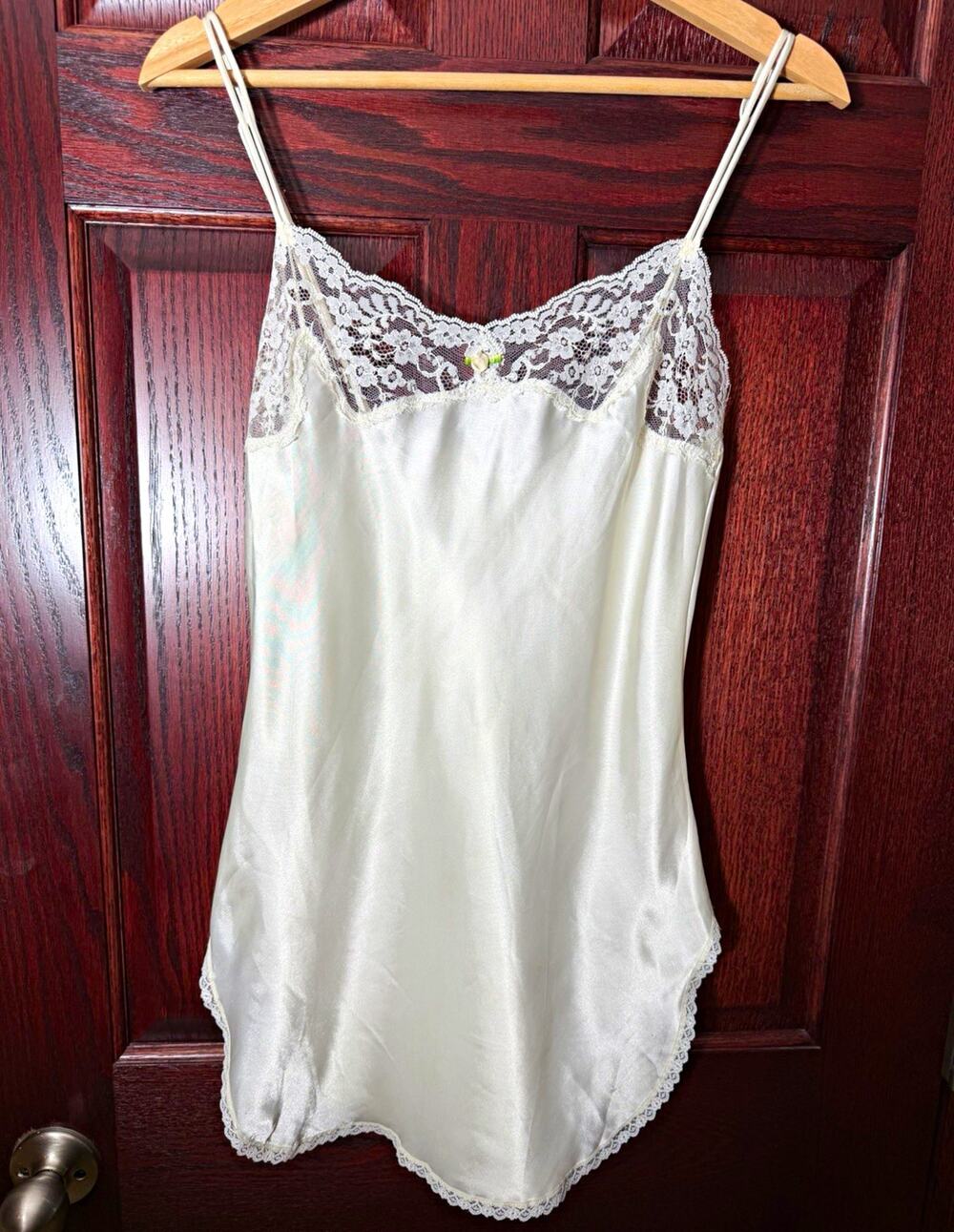 Victoria's Secret Camisole VTG Crown Label White Lace Trim Petites Romantic